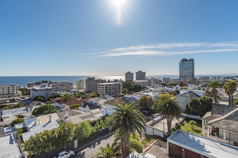 To Let 1 Bedroom Property for Rent in Sea Point Western Cape
